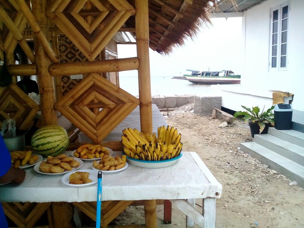 Pari Solata Seaview Homestay Syariah Kepulauan Seribu Exterior foto