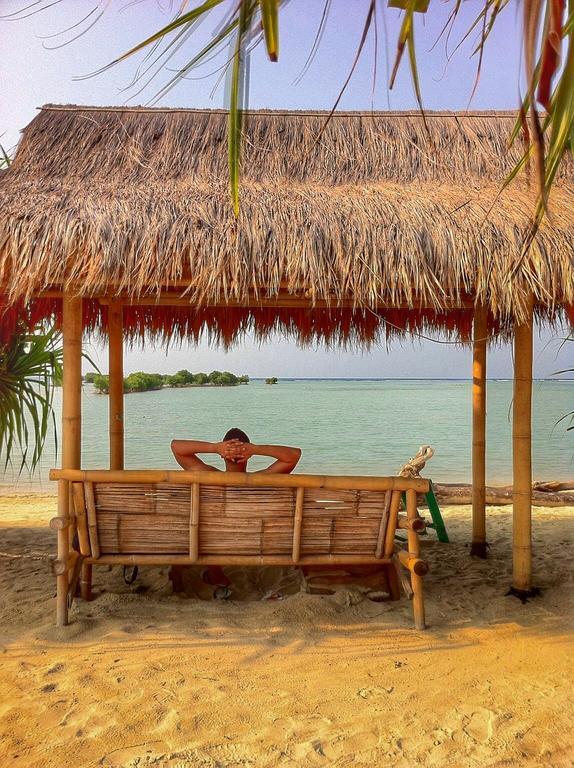 Pari Solata Seaview Homestay Syariah Kepulauan Seribu Exterior foto