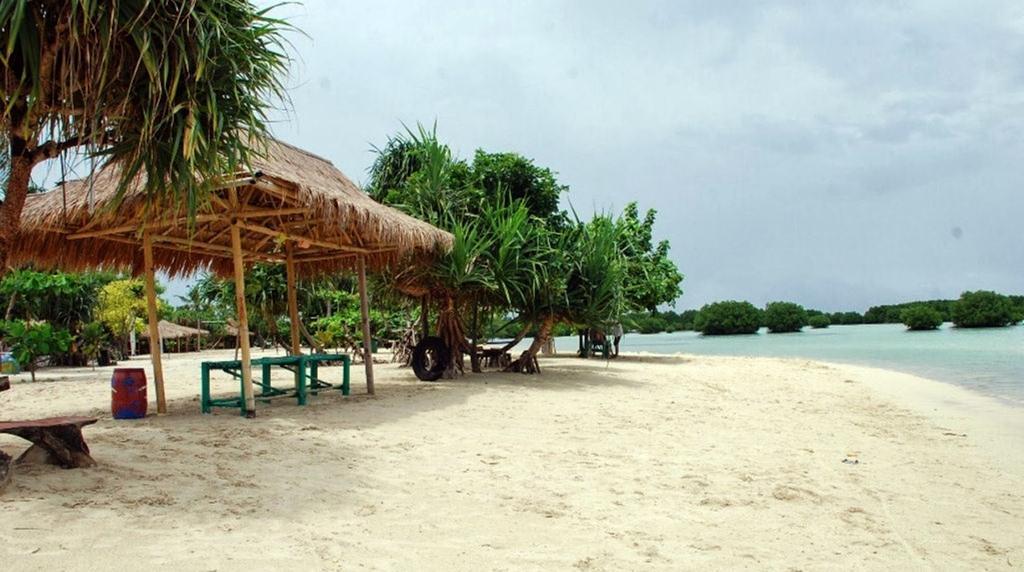 Pari Solata Seaview Homestay Syariah Kepulauan Seribu Exterior foto