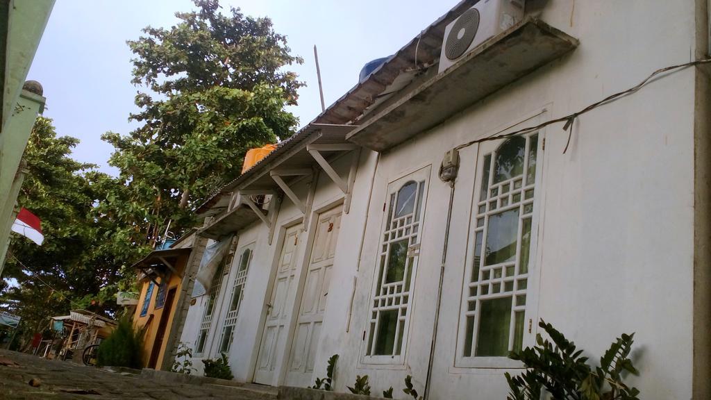 Pari Solata Seaview Homestay Syariah Kepulauan Seribu Exterior foto